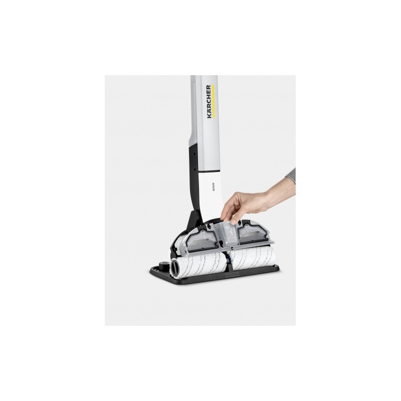 Kietų grindų valymo įrenginys KARCHER FC 3 (1.055-360.0) Cordless Premium