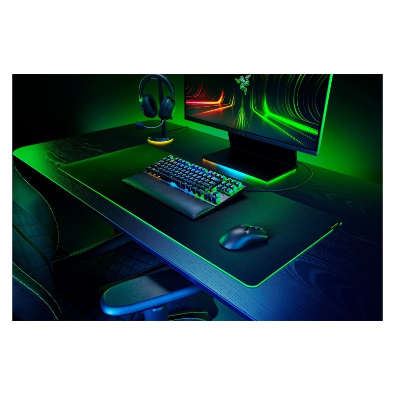 Žaidimų pelė Razer Viper V2 Pro, Right-hand RF, Wireless + USB Type-C, Optical 30000 DPI, Juoda