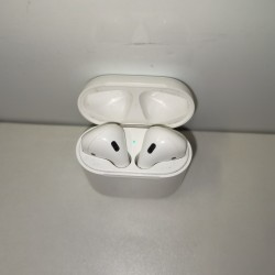 Ecost prekė po grąžinimo Apple AirPods avec bo?®tier de Charge Filaire (2?µ‰ g?©n?©ration)