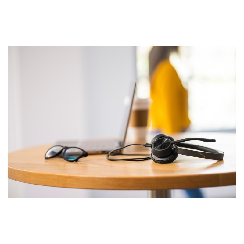 Poly Voyager 4320 MS Teams Belaidės ausinės, Bluetooth, USB-C, +BT700 dongle, +Charging Stand, Juoda