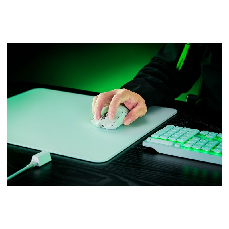 Razer Viper V3 Pro Belaidė žaidimų pelė RF Wireless + USB-C, 35000 DPI, Balta