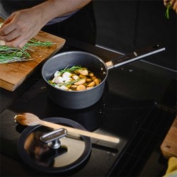 Fiskars Hard Face 1075524 Non-stick Padažo puodas 1.8L