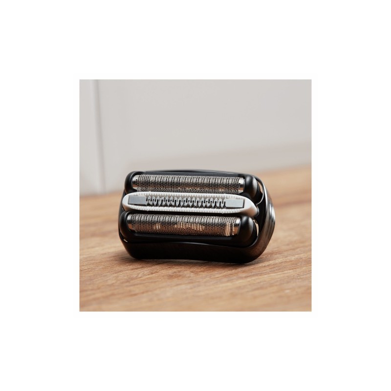 Braun Series 3 32B Atsarginė barzdaskutės galvutė, Juoda