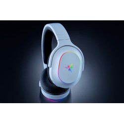 Razer Barracuda X Chroma Belaidės žaidimų ausinės, Bluetooth, Balta