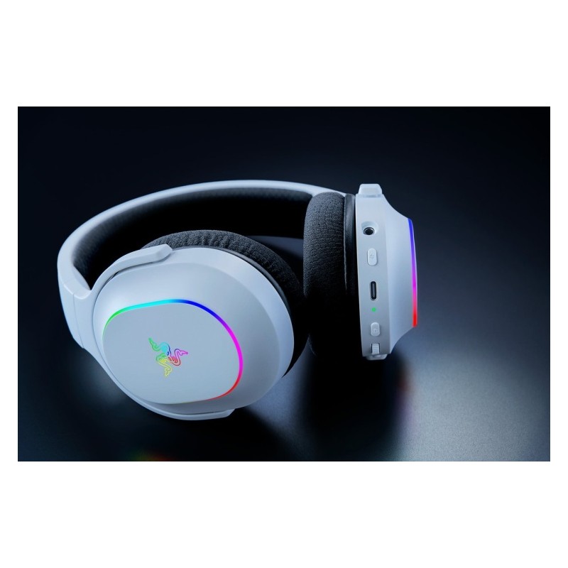 Razer Barracuda X Chroma Belaidės žaidimų ausinės, Bluetooth, Balta