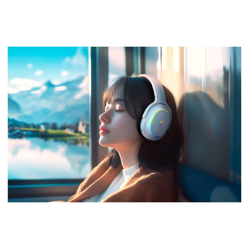 Razer Barracuda X Chroma Belaidės žaidimų ausinės, Bluetooth, Balta