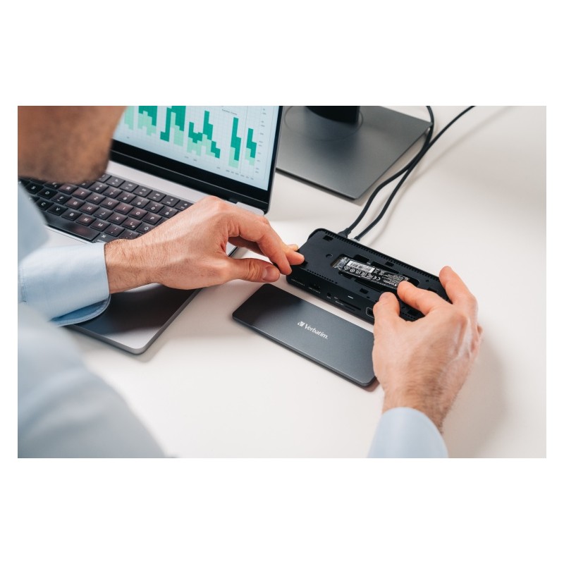 Verbatim 32174 CDS-15SSD USB-C Pro Jungčių stotelė 15 Ports, 256GB SSD, Pilka/Juoda