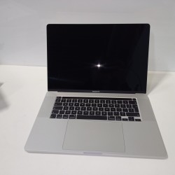 Naudotas MacBook Pro 16 colių i7 2.6GHz/16GB/512GB SSD/Radeon Pro 5300M 4GB